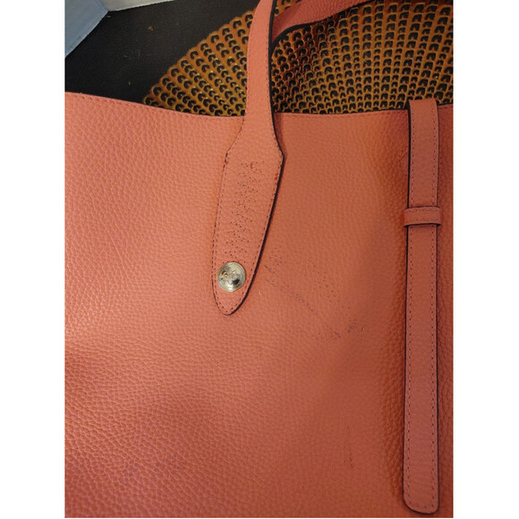 Libby Edelman Tote - Picture 7 of 8